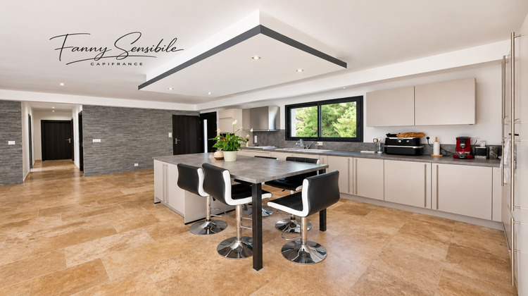 Ma-Cabane - Vente Divers SAINT MAXIMIN LA SAINTE BAUME, 140 m²