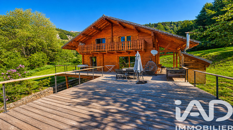 Ma-Cabane - Vente Divers Saint-Michel-de-Chaillol, 126 m²