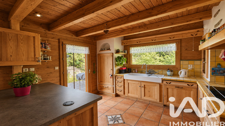 Ma-Cabane - Vente Divers Saint-Michel-de-Chaillol, 126 m²