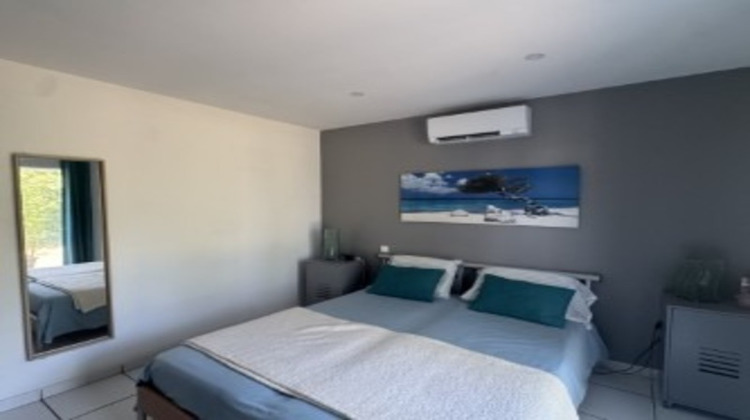 Ma-Cabane - Vente Divers SAINT PIERRE, 121 m²