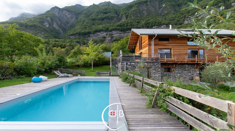 Ma-Cabane - Vente Divers SAINT PIERRE D ALBIGNY, 188 m²