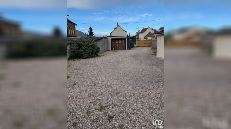 Ma-Cabane - Vente Divers Saint-Pierre-Lès-Elbeuf, 200 m²