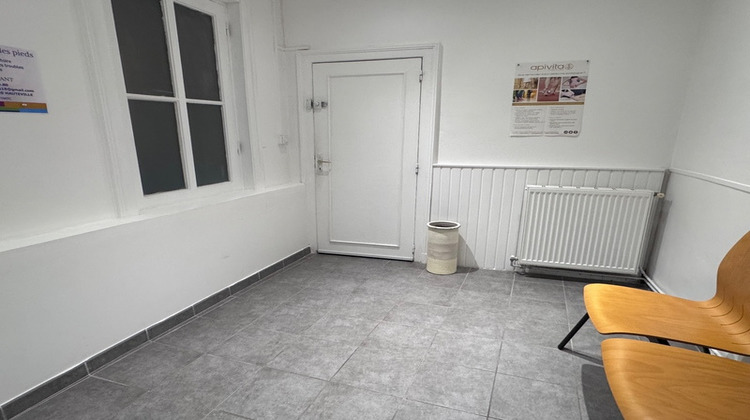 Ma-Cabane - Vente Divers SAINT QUENTIN, 79 m²