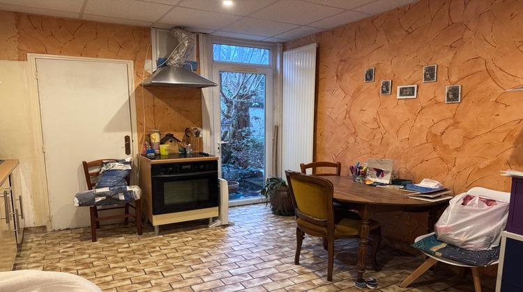 Ma-Cabane - Vente Divers SAINT QUENTIN, 79 m²