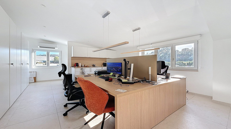 Ma-Cabane - Vente Divers Saint-Raphaël, 99 m²