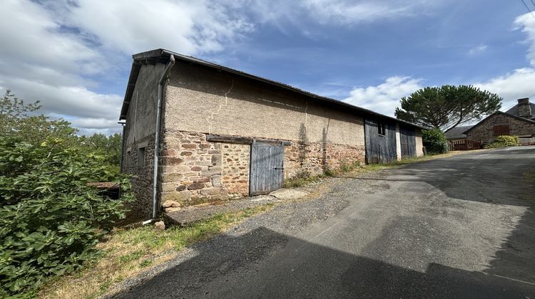 Ma-Cabane - Vente Divers Saint-Solve, 137 m²