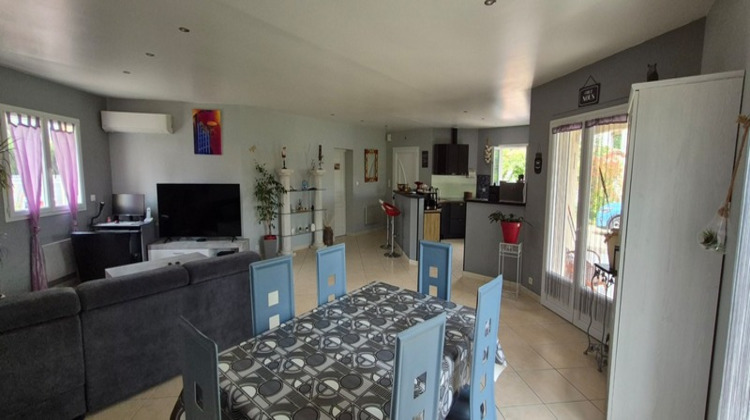Ma-Cabane - Vente Divers SAINTE LIVRADE SUR LOT, 116 m²