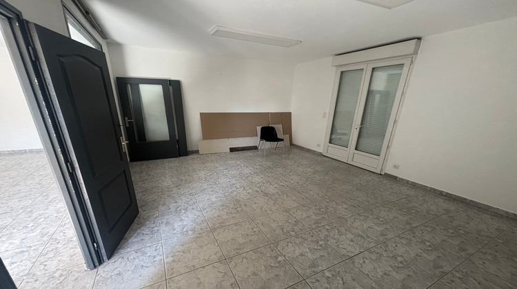 Ma-Cabane - Vente Divers SALEILLES, 415 m²