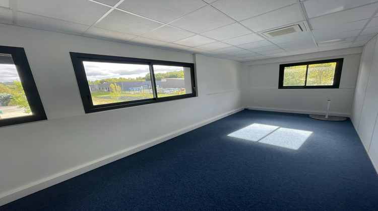 Ma-Cabane - Vente Divers Sanilhac, 407 m²