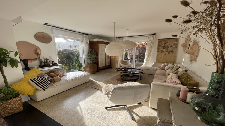 Ma-Cabane - Vente Divers SAUMUR, 250 m²