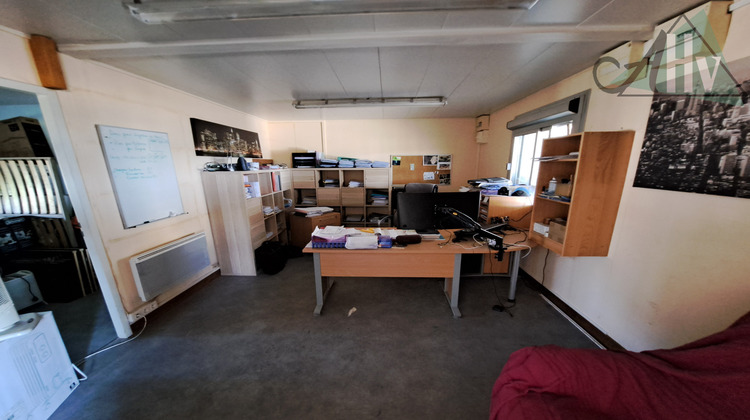 Ma-Cabane - Vente Divers Sens, 3882 m²