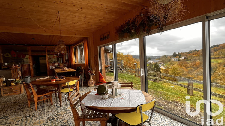 Ma-Cabane - Vente Divers Singles, 200 m²
