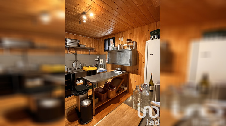 Ma-Cabane - Vente Divers Singles, 200 m²