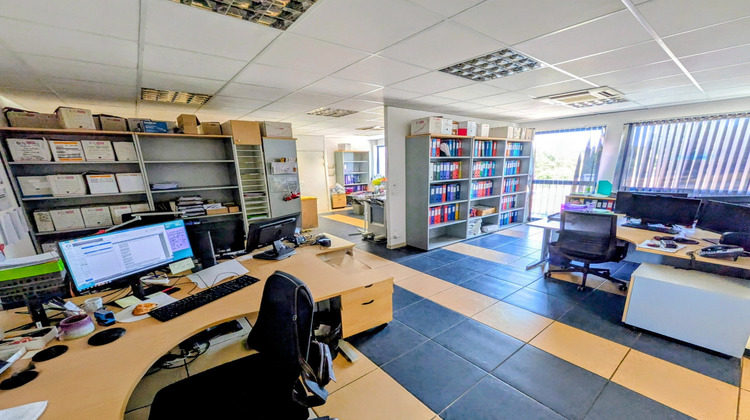 Ma-Cabane - Vente Divers Six-Fours-les-Plages, 176 m²