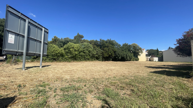 Ma-Cabane - Vente Divers Sommières, 38 m²