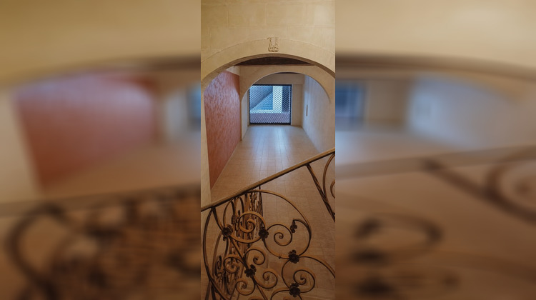 Ma-Cabane - Vente Divers SOMMIERES, 250 m²