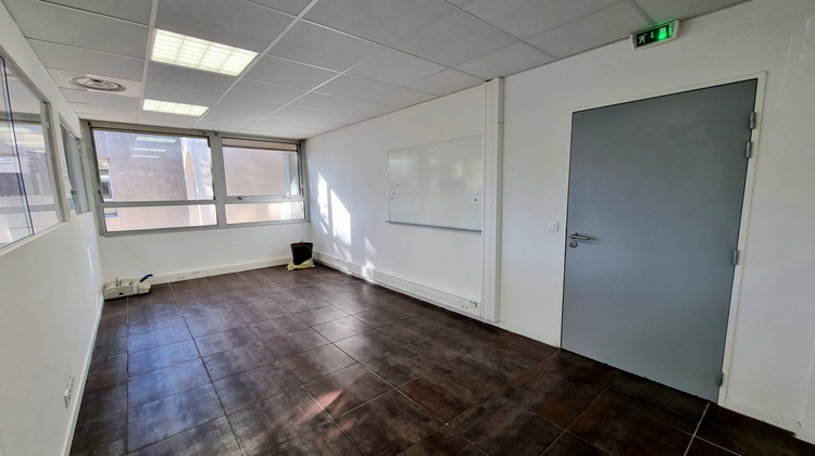 Ma-Cabane - Vente Divers Sophia antipolis, 61 m²