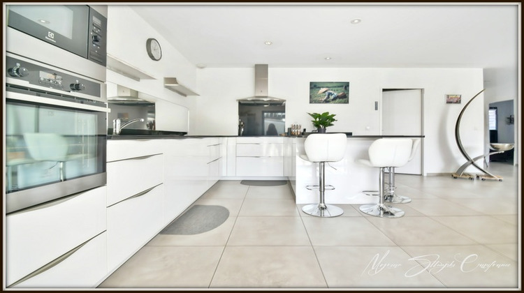 Ma-Cabane - Vente Divers SOUSTONS, 123 m²