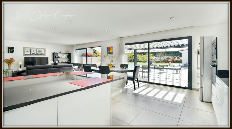 Ma-Cabane - Vente Divers SOUSTONS, 123 m²