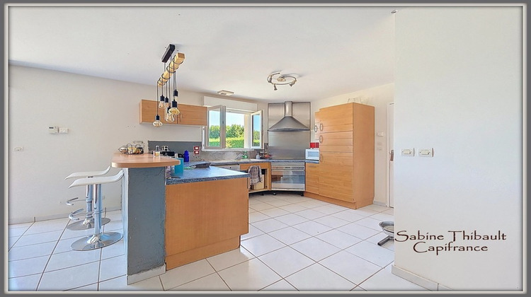 Ma-Cabane - Vente Divers SOUVIGNE, 144 m²