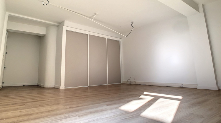 Ma-Cabane - Vente Divers Strasbourg, 90 m²