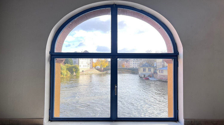 Ma-Cabane - Vente Divers Strasbourg, 256 m²