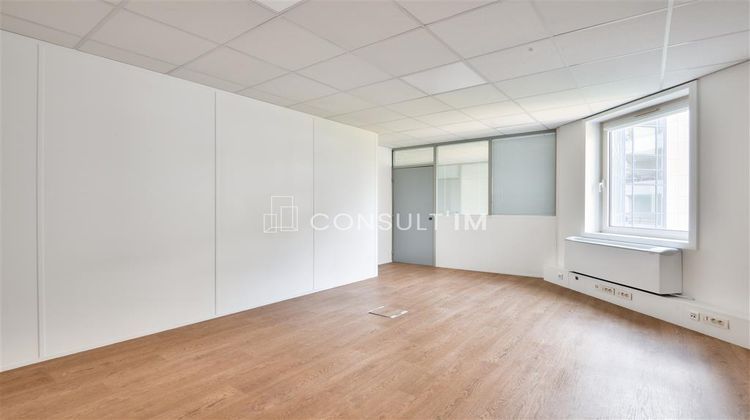 Ma-Cabane - Vente Divers SURESNES, 374 m²