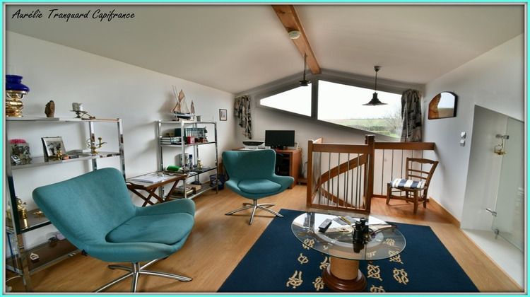 Ma-Cabane - Vente Divers SURGERES, 197 m²