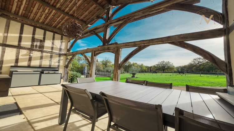 Ma-Cabane - Vente Divers THEZAC, 250 m²