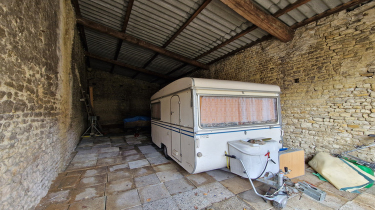 Ma-Cabane - Vente Divers TONNAY BOUTONNE, 55 m²