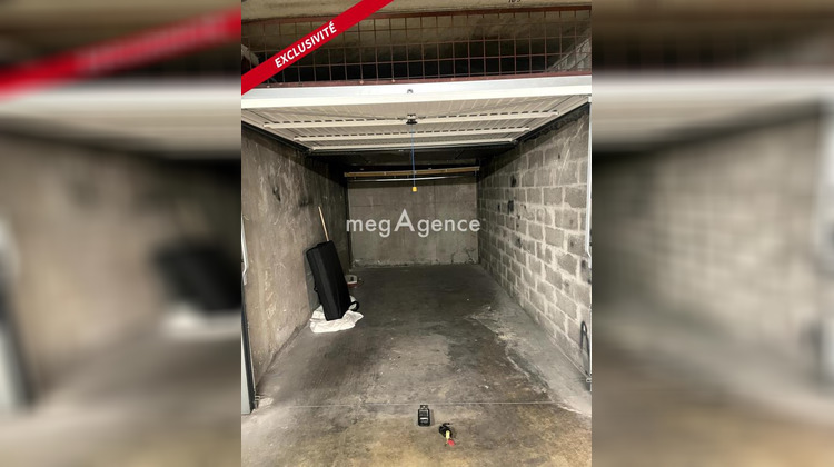 Ma-Cabane - Vente Divers TOULON, 14 m²
