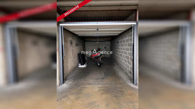 Ma-Cabane - Vente Divers TOULON, 14 m²