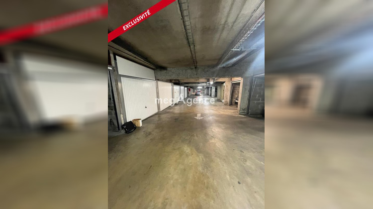 Ma-Cabane - Vente Divers TOULON, 14 m²