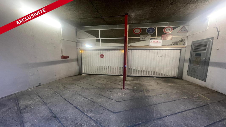 Ma-Cabane - Vente Divers TOULON, 14 m²