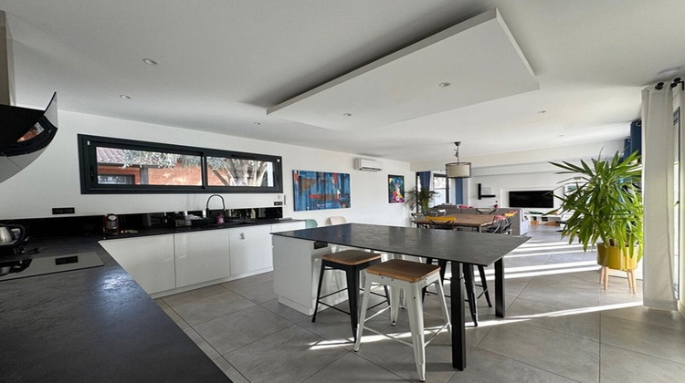 Ma-Cabane - Vente Divers TOULOUSE, 220 m²