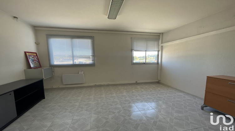 Ma-Cabane - Vente Divers Tourrettes, 77 m²