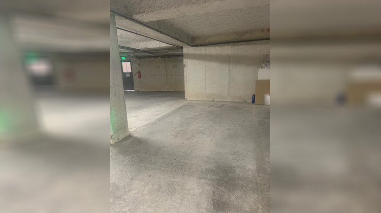 Ma-Cabane - Vente Divers TRETS, 12 m²