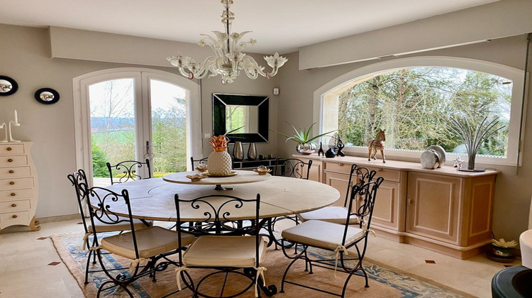 Ma-Cabane - Vente Divers TROISSEREUX, 296 m²