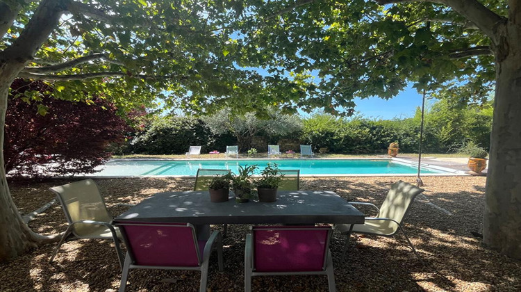 Ma-Cabane - Vente Divers UZES, 200 m²