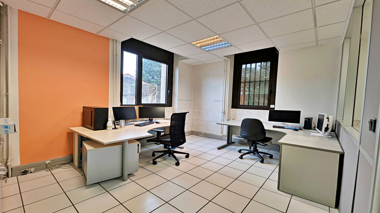 Ma-Cabane - Vente Divers Valence, 100 m²