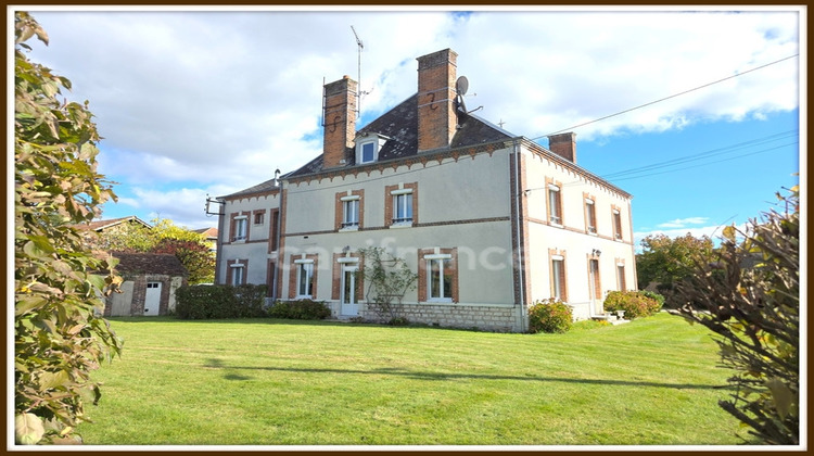 Ma-Cabane - Vente Divers VARENNES CHANGY, 266 m²