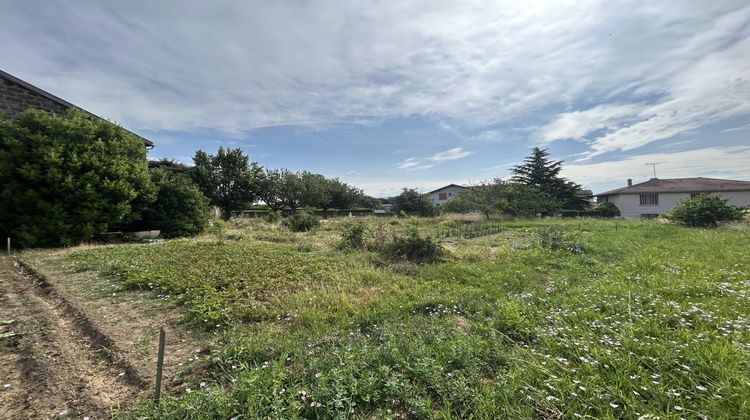 Ma-Cabane - Vente Divers Varennes-lès-Mâcon, 225 m²