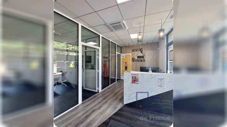 Ma-Cabane - Vente Divers Veauche, 209 m²