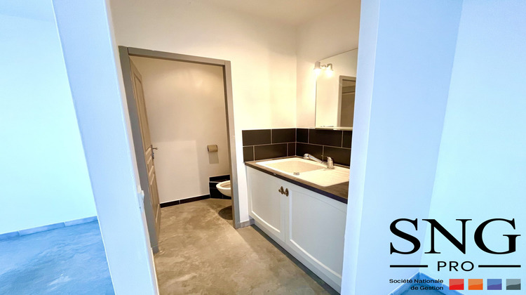 Ma-Cabane - Vente Divers Vedène, 154 m²