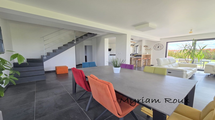 Ma-Cabane - Vente Divers VENNECY, 143 m²
