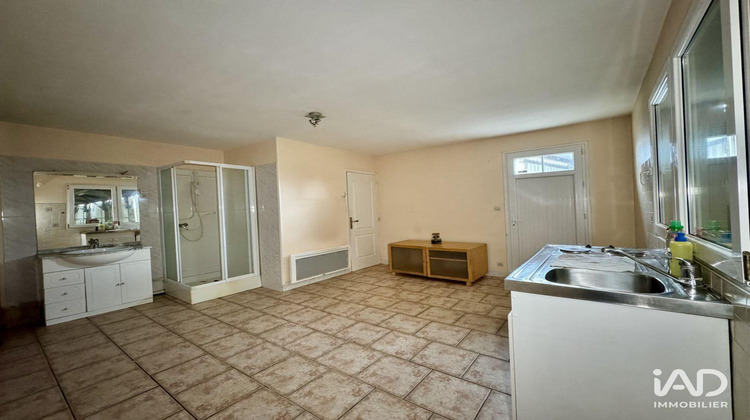 Ma-Cabane - Vente Divers Vernantes, 1200 m²