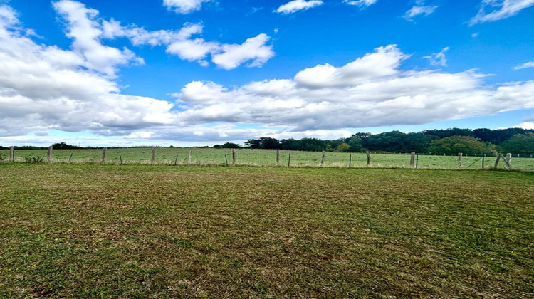 Ma-Cabane - Vente Divers VERNANTES, 127 m²