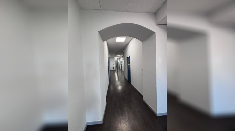 Ma-Cabane - Vente Divers Vienne, 4858 m²