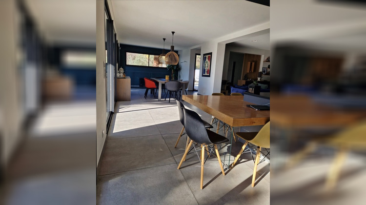 Ma-Cabane - Vente Divers VILLENEUVE LES AVIGNON, 336 m²