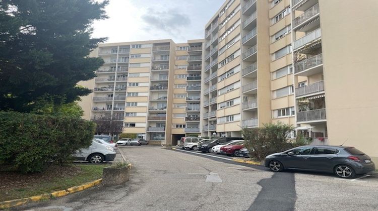 Ma-Cabane - Vente Divers VILLEURBANNE, 12 m²